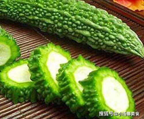 adlv白t吃瓜,揭秘网红服饰背后的故事