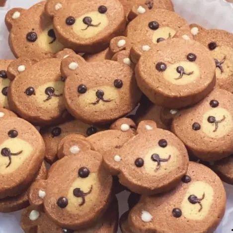 小熊饼干吃瓜群,揭秘网红圈内的欢乐时光