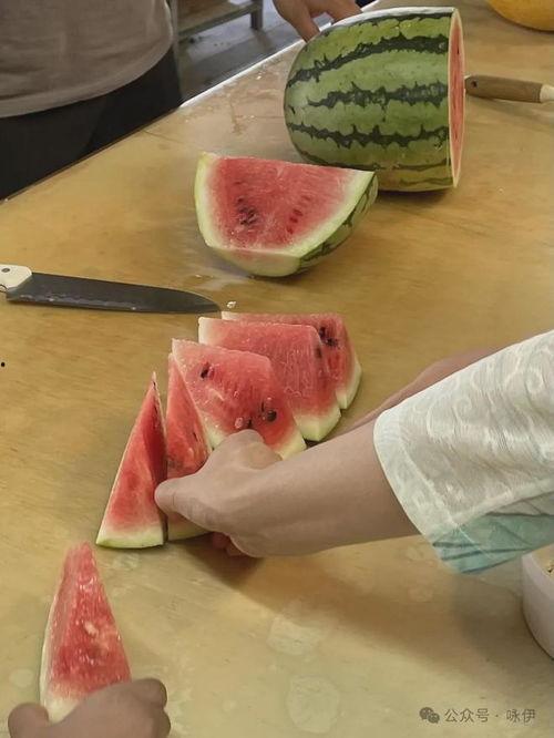 大西北吃瓜,一场别开生面的吃瓜盛宴