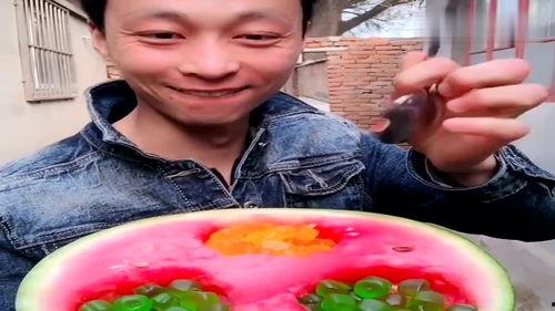 真实的直播吃瓜,揭秘网红幕后真相，带你走进网络直播的奇幻世界