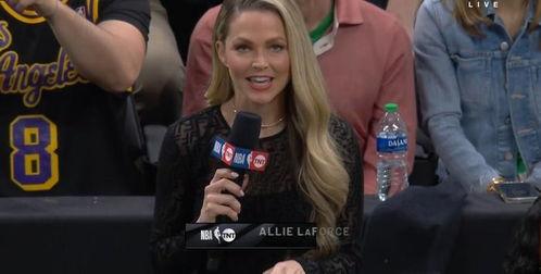 球迷吃瓜莎头,吃瓜莎头，揭秘足球场上的“神秘力量”