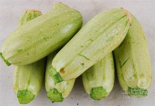 吃瓜就吃生瓜,揭秘吃瓜群众的生瓜情结