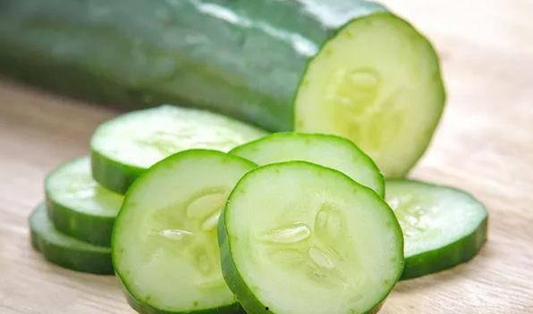 吃瓜棍儿,网络热词背后的文化现象