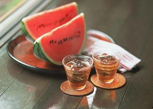 忌吃瓜,为何忌吃瓜，传统饮食智慧中的禁忌与原因