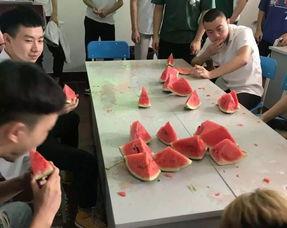 长沙大学吃瓜事件